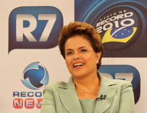 Dilma participa da sabatina nesta quinta-feira (21)