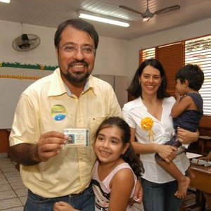 Camilo Capiberibe (PSB) é candidato à reeleição ao governo do Amapá